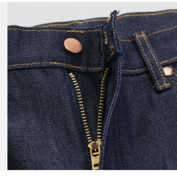 Wrangler13MWZ W38 L34 Men's Jeans Cotton Selvedge Denim Broken Twill Dark Indigo - Picture 10 of 16